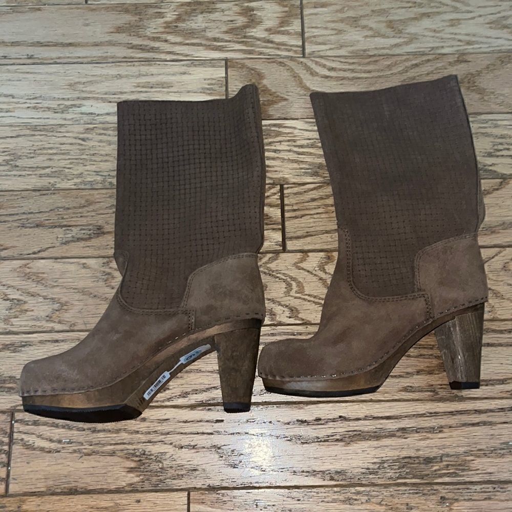 Sanita brown leather 3.5” wooden heel boots